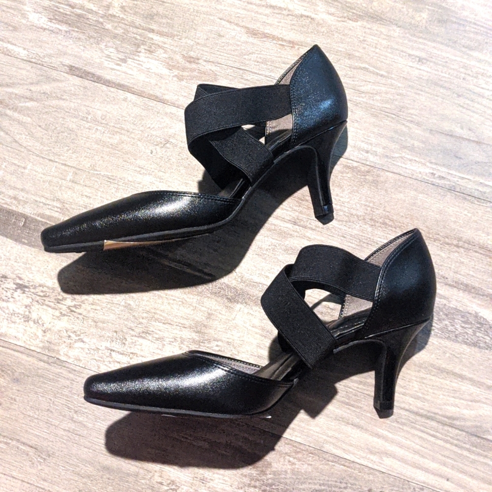 Life Stride Size 6 heels